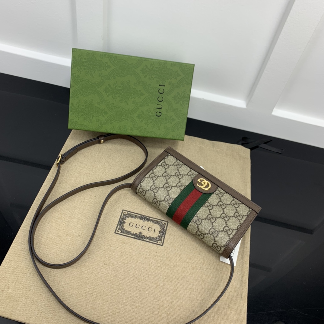 Gucci Satchel Bags